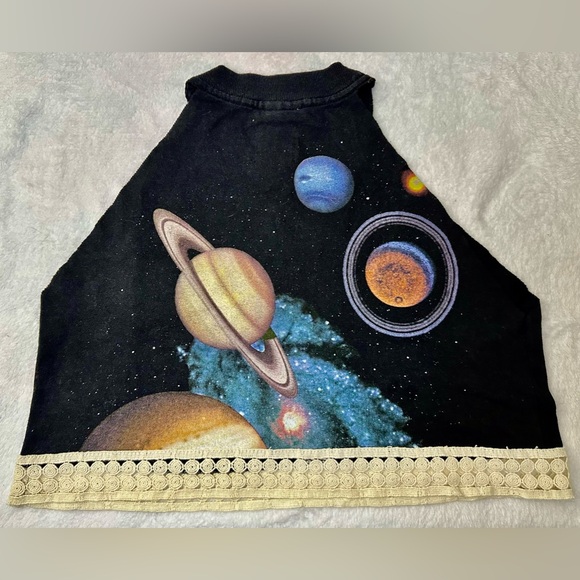 Furst of Kind Galaxy Planet Graphic Sleeveless Halter Crop Tank Top Size Small - Picture 2 of 3